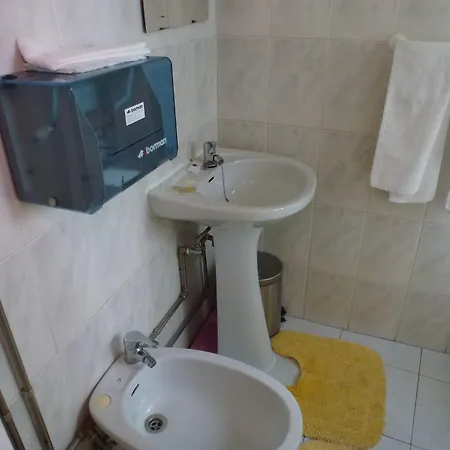 Hospedaria D. Damelio Guest house 2*