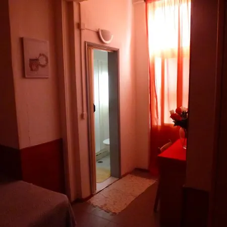 霍斯匹达利亚d.达美里奥旅馆 2* Lisboa