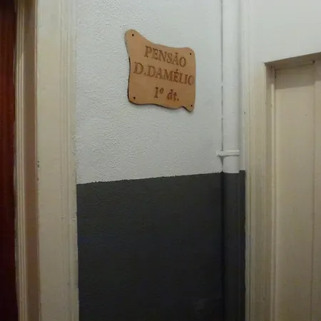 Hospedaria D. Damelio Guest house