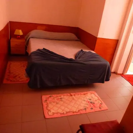 Hospedaria D. Damelio Guest house